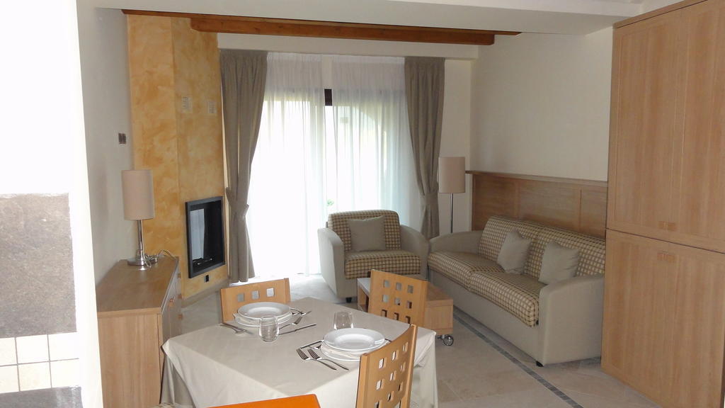 Tassido Coda Resort スカンノ 部屋 写真